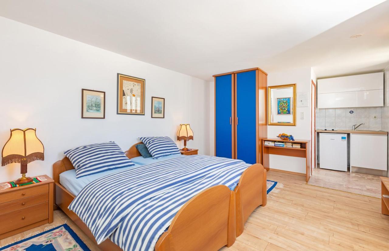 Villa Jolanda Apartments ドゥブロブニク エクステリア 写真