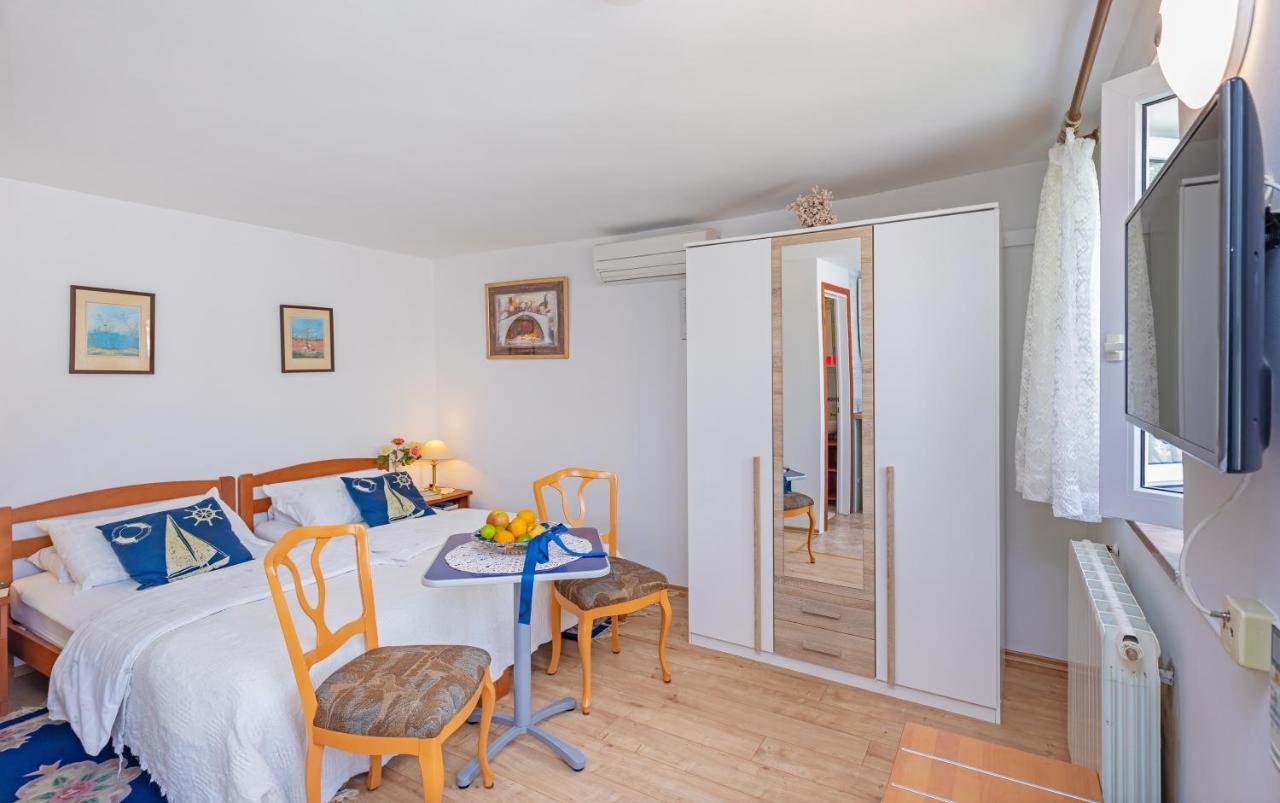 Villa Jolanda Apartments ドゥブロブニク エクステリア 写真